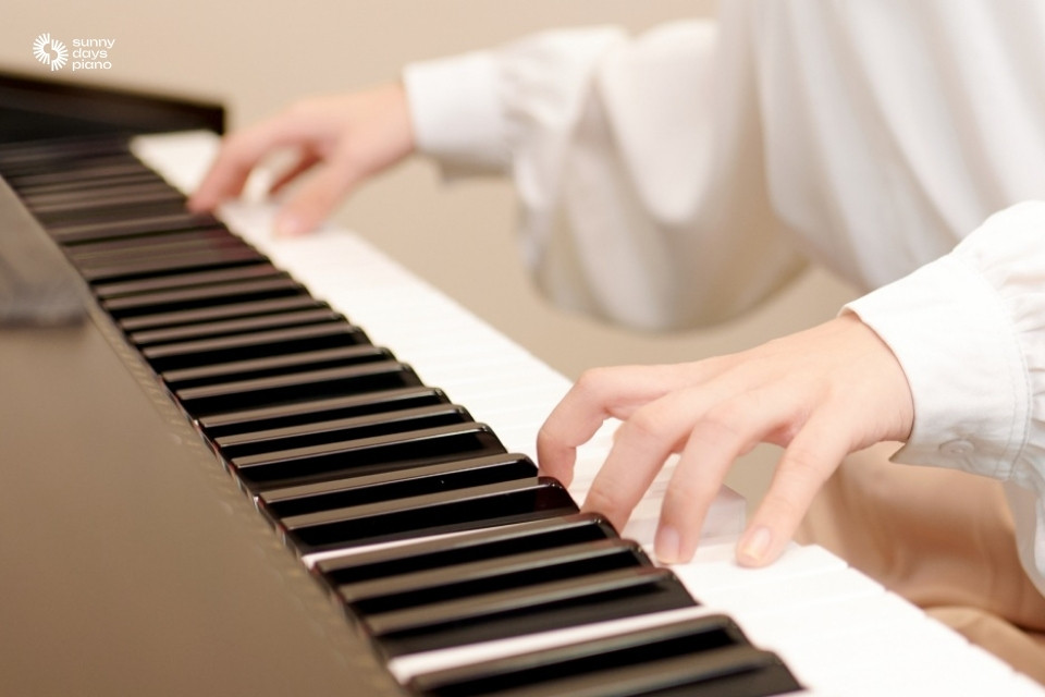 Lựa chọn khoá học piano cho người lớn đi kèm với nhiều lợi ích