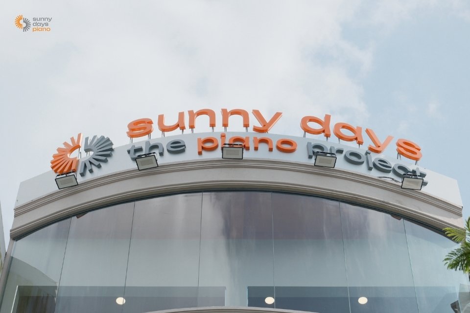 Sunny Days Piano - Địa điểm học piano cơ bản cho người lớn uy tín và chất lượng